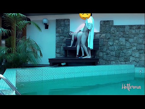 ❤️ Chefe convida criada para a piscina, mas não conseguiu resistir a um ️ Sexo vídeo em nós pt.mysexgamer.ru ❌❤